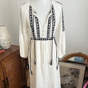 Zara Ivory maxi Dress with Black Embroidery boho